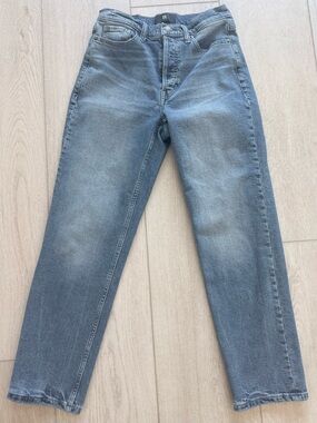 Banana Republic Jeans Size 27 Light Wash Straight Leg Worn Once